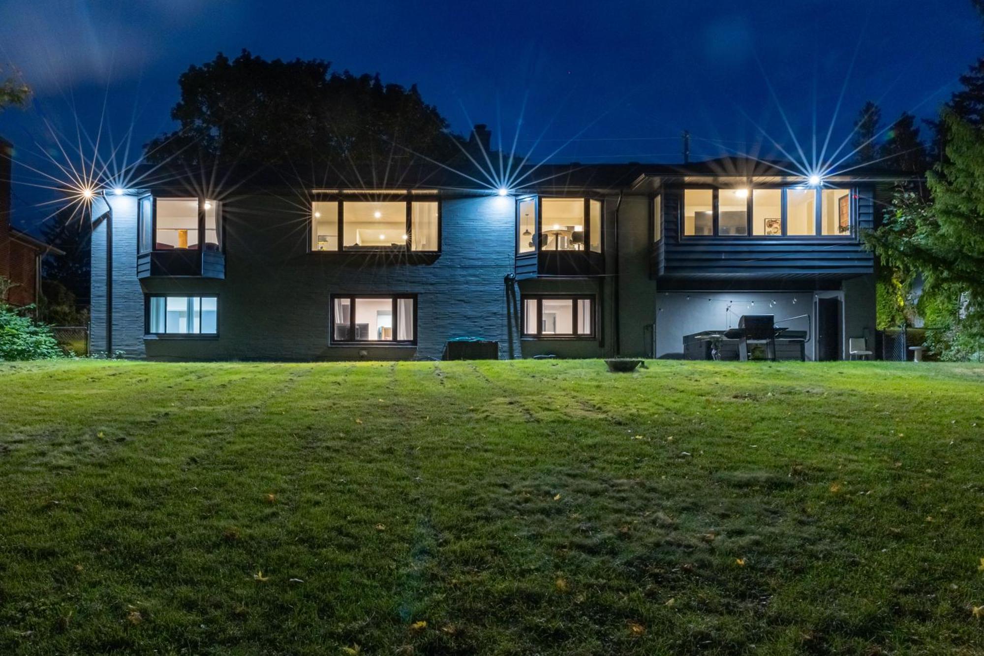 5 Bedroom Luxury Retreat With Hot Tub And Sauna London Exterior photo